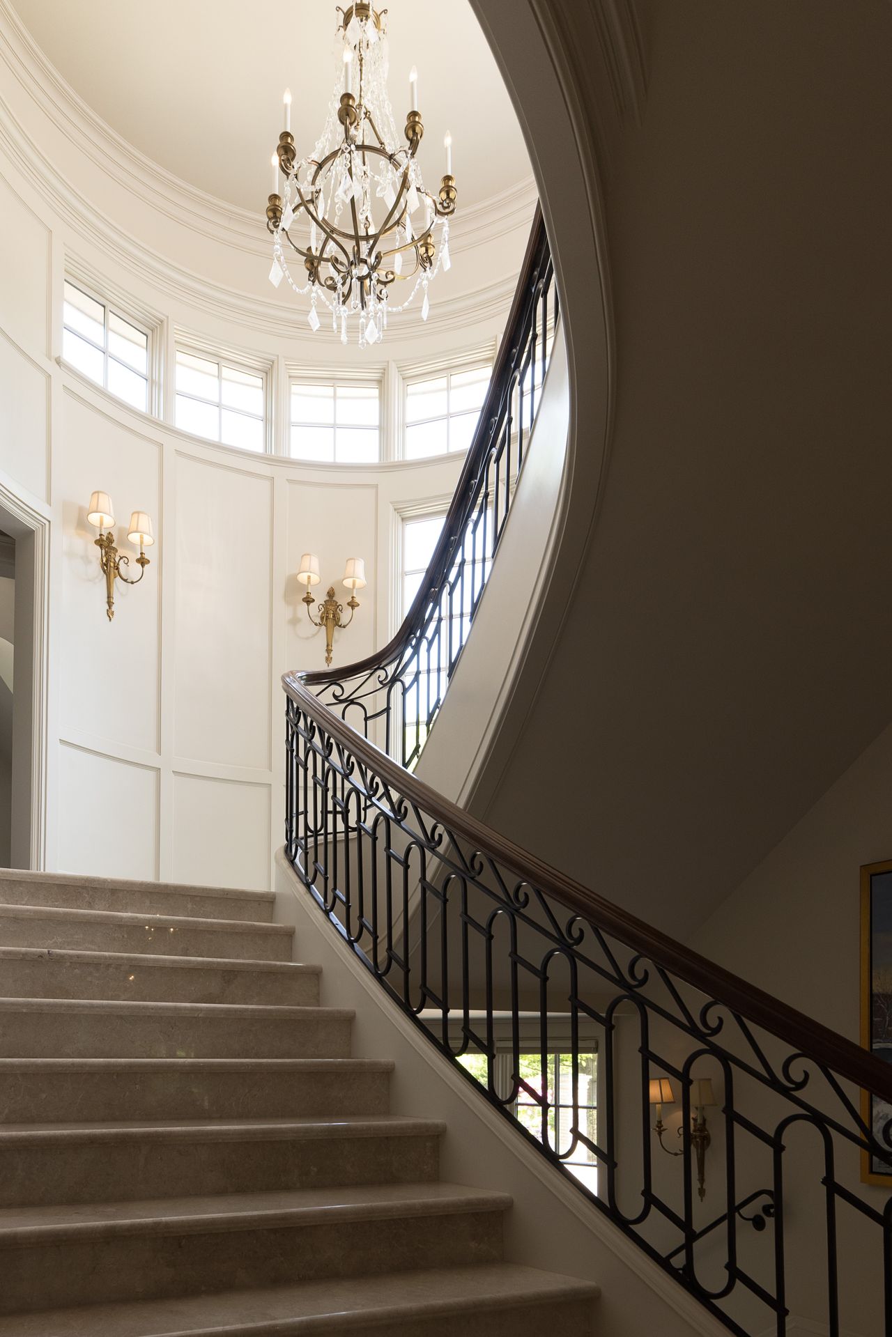 For Sale: 2054 Lakeshore Road East