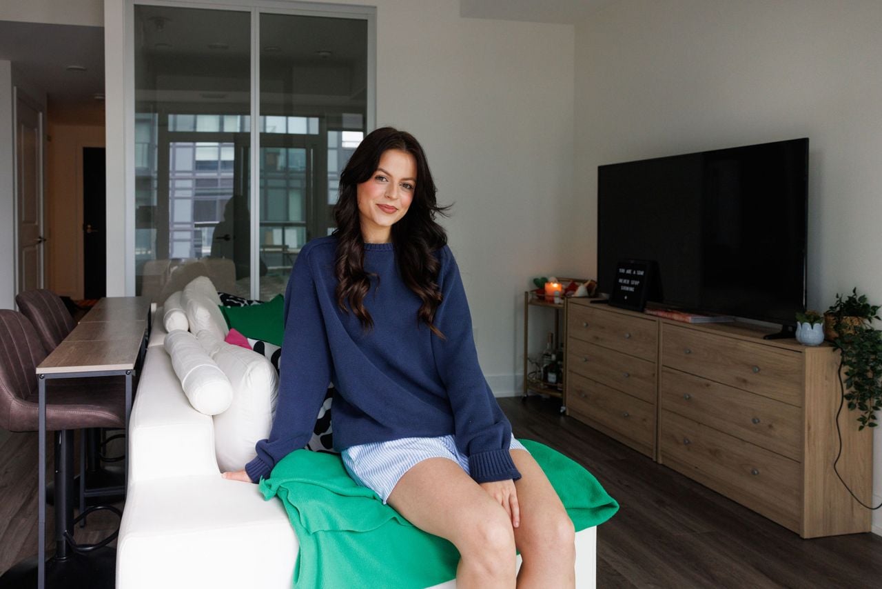 This bureaucrat turned barista makes $60,000 a year. How does she spend it?