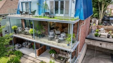 For Sale: 62 Hubbard Blvd