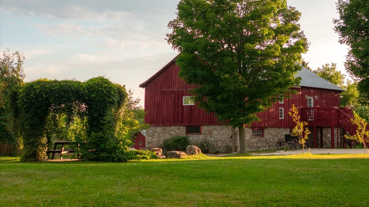 toronto-life-real-estate-mono-farmhouse-lavender-horses-glamping-23 $4.5 million for a Mono estate with a lavender farm, horses and a glamping dome