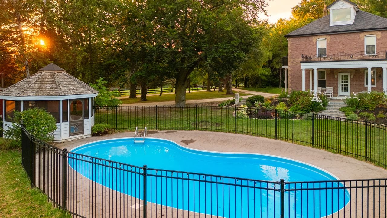 toronto-life-real-estate-mono-farmhouse-lavender-horses-glamping-22 $4.5 million for a Mono estate with a lavender farm, horses and a glamping dome