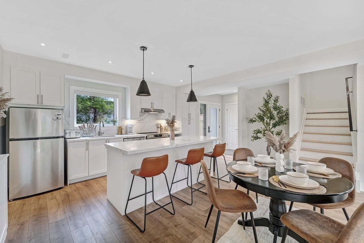 Inside a laneway suite in Danforth Village that cost only $50,000 to ...