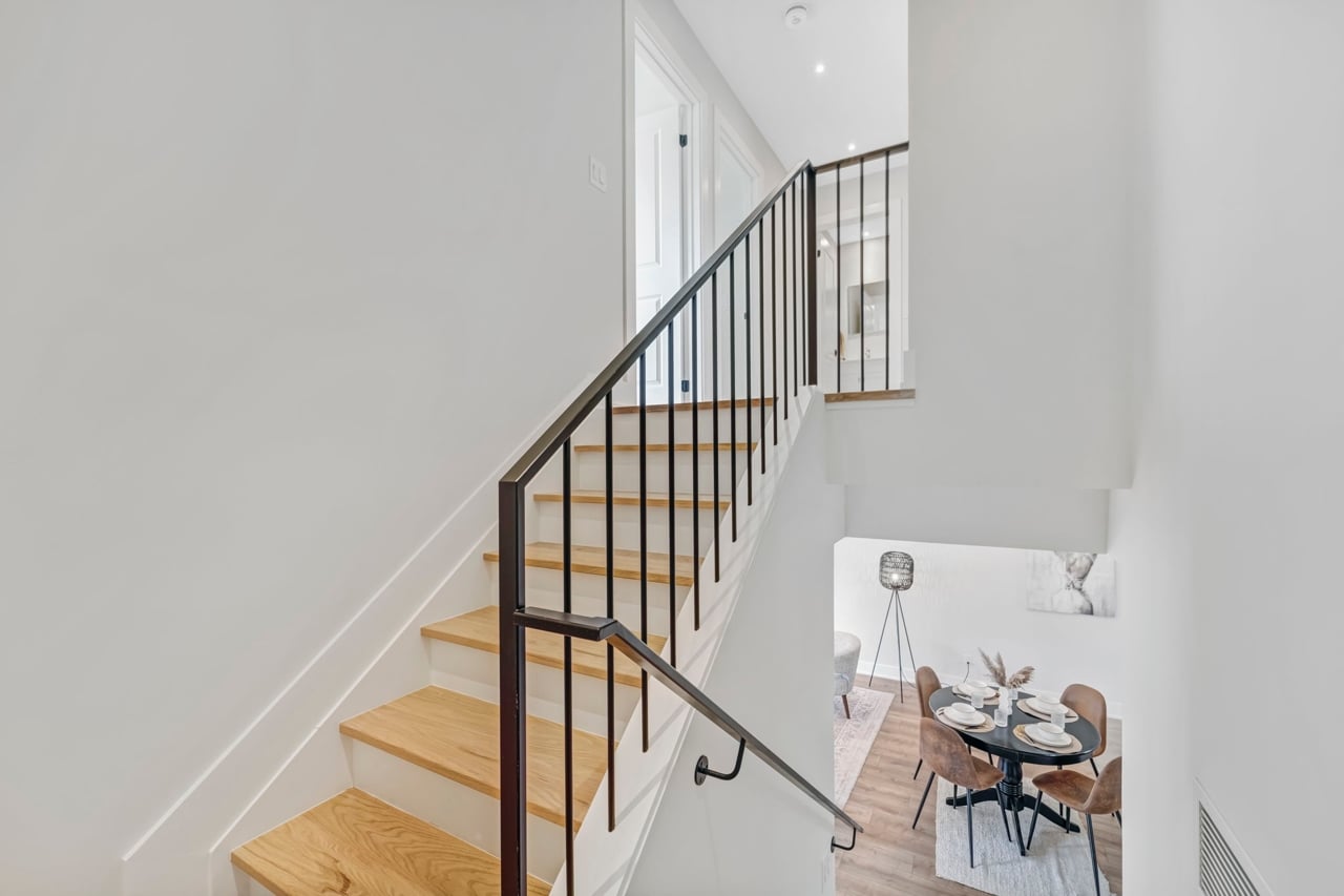 Inside a laneway suite in Danforth Village that cost only $50,000 to ...