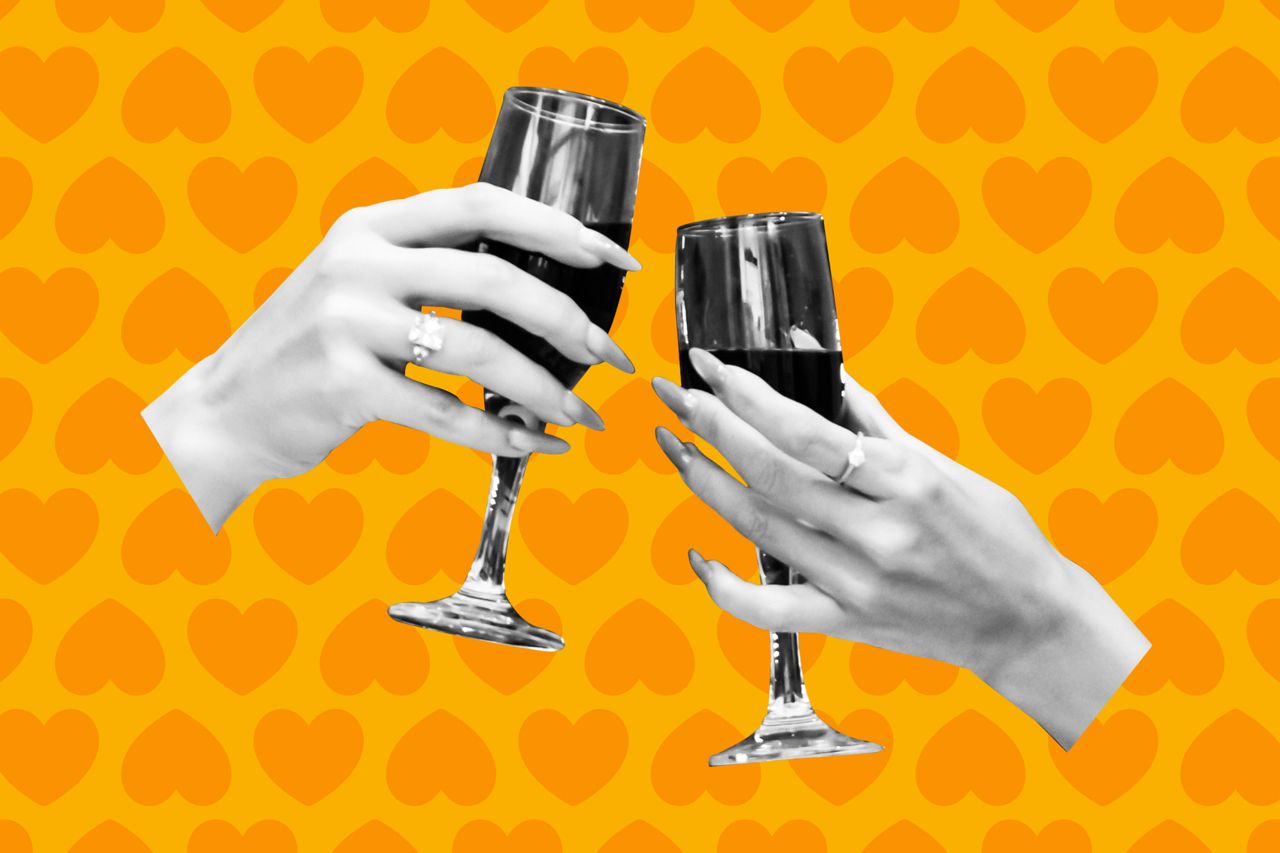 "After my heterosexual date took me to a queer bar, I went home with another woman"