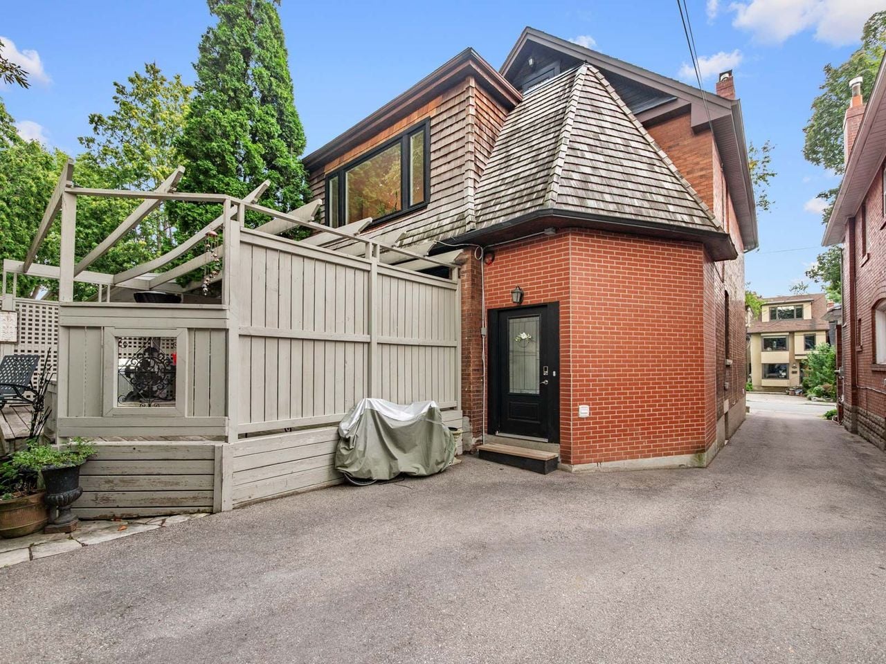 $2.7 million for a Mount Pleasant Craftsman nestled on a street known for lobster parties