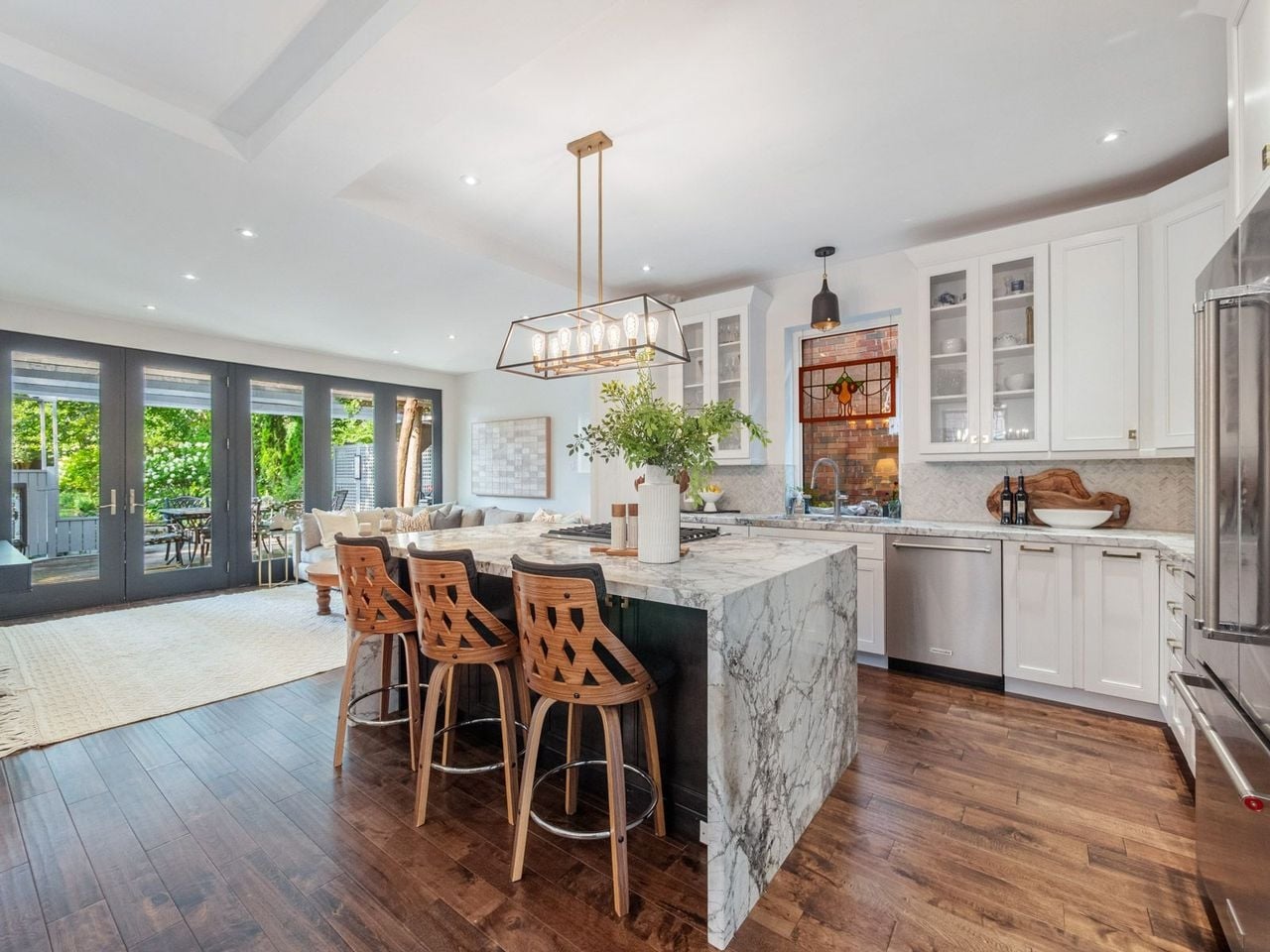 $2.7 million for a Mount Pleasant Craftsman nestled on a street known for lobster parties