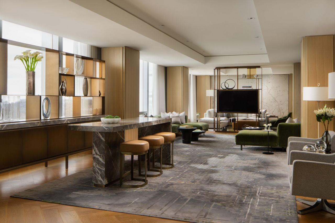 toronto-life-real-estate-tiff-hotels-most-expensive-suites-5 The most expensive and exclusive hotel suites for the gilded TIFF-goer