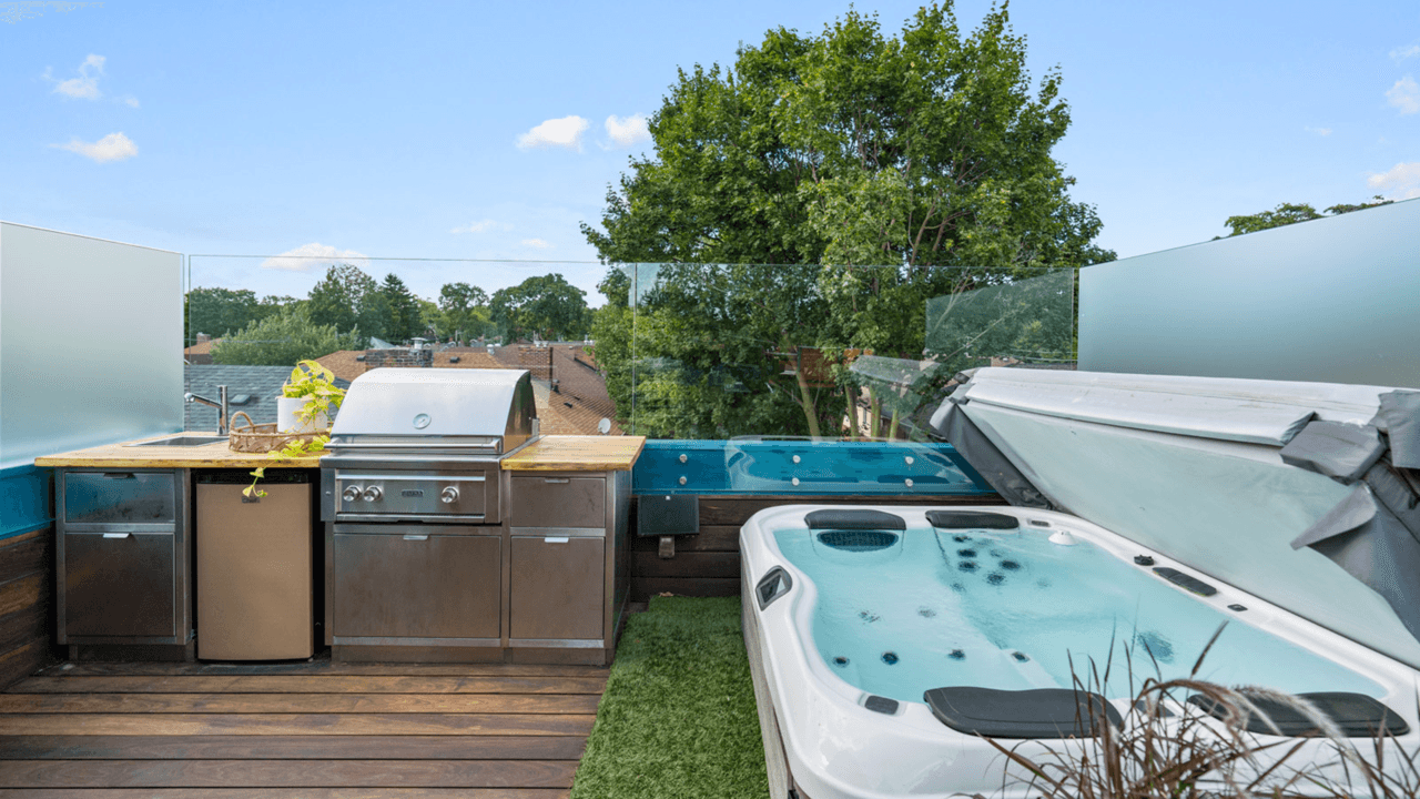 For Sale: 62 Hubbard Blvd