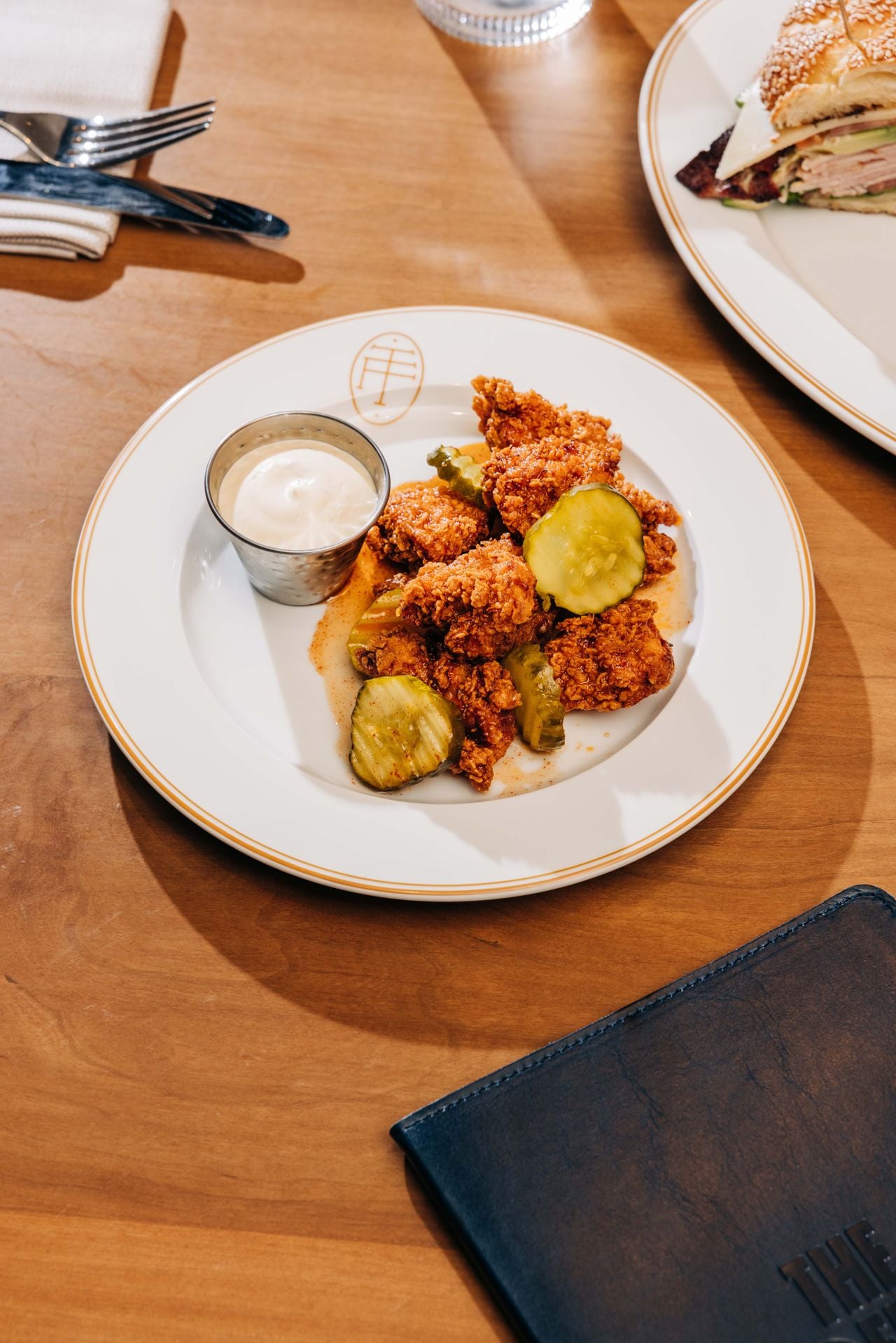 Fried chicken with bread-and-butter pickles and ranch sauce