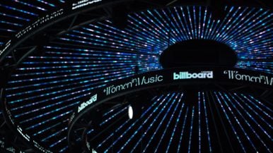 Lights, the Beaches, WondaGurl and more took home awards at this Canadian music gala