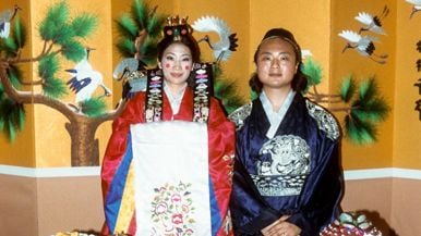 Real Weddings: Inside a Chinese and Korean celebration at the Old Mill