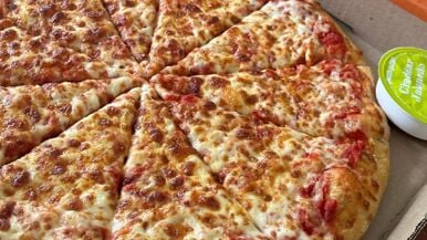 This Toronto Blue Jay's favourite pizza topping will floor you