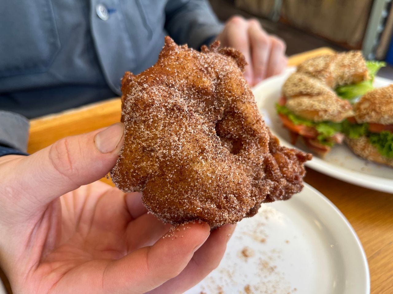 An apple fritter