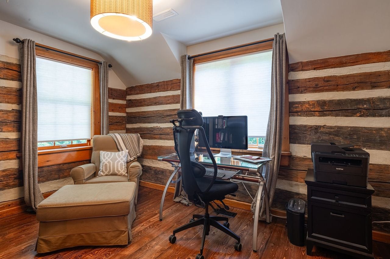 toronto-life-real-estate-surreal-king-city-200-year-oldlog-cabin-12 Surreal Estate: $2.9 million for a log cabin hidden in the forested hills of King Township