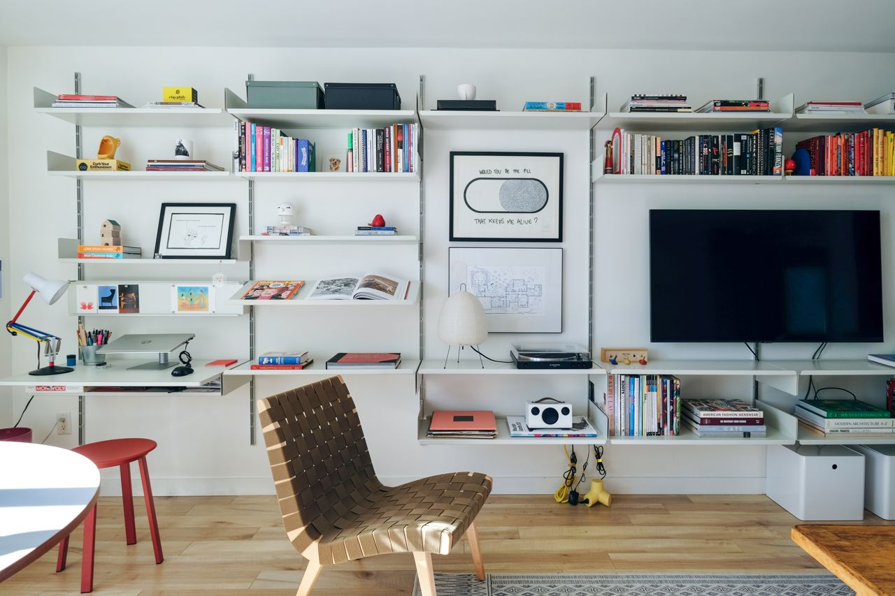 Inside the Bauhaus-inspired home of an “anti-beige activist”