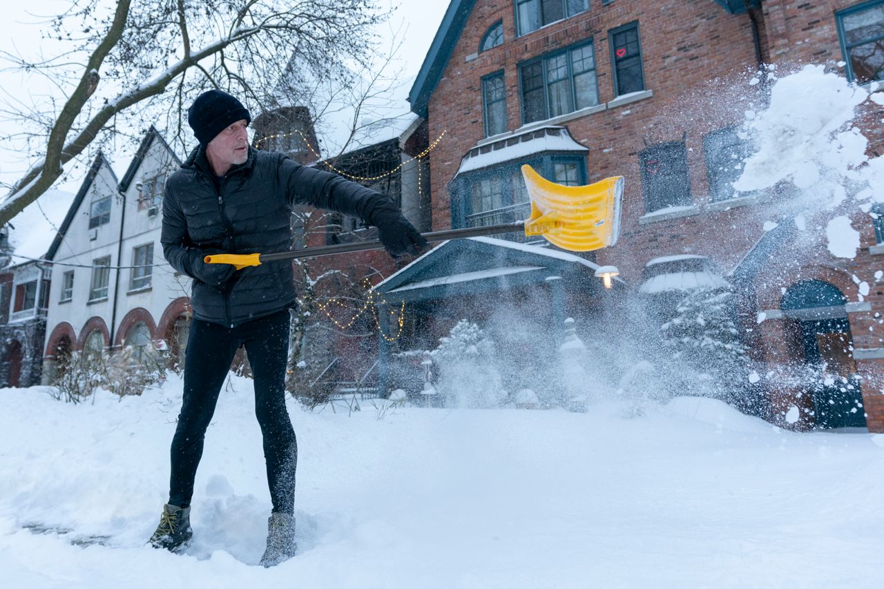 Renegotiating Toronto's snow removal contracts could cost up to $130 million