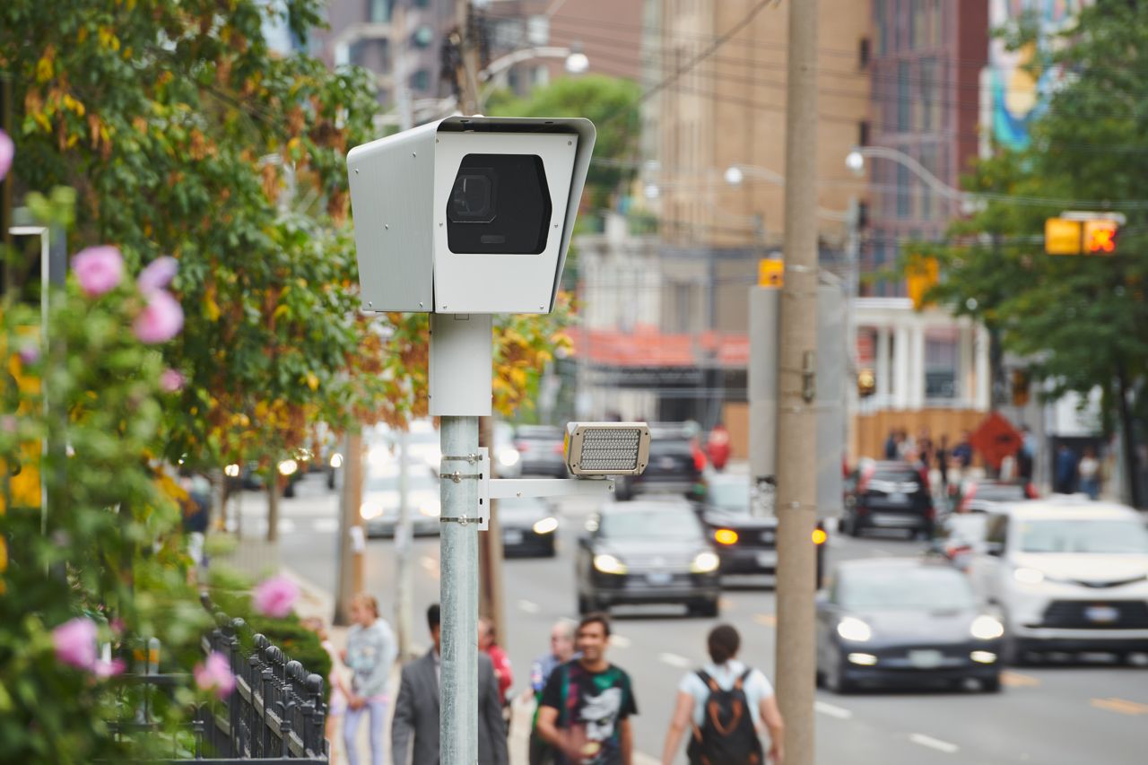 The province sent Toronto speed limit signs to replace the speed cameras it banned, but they're too big