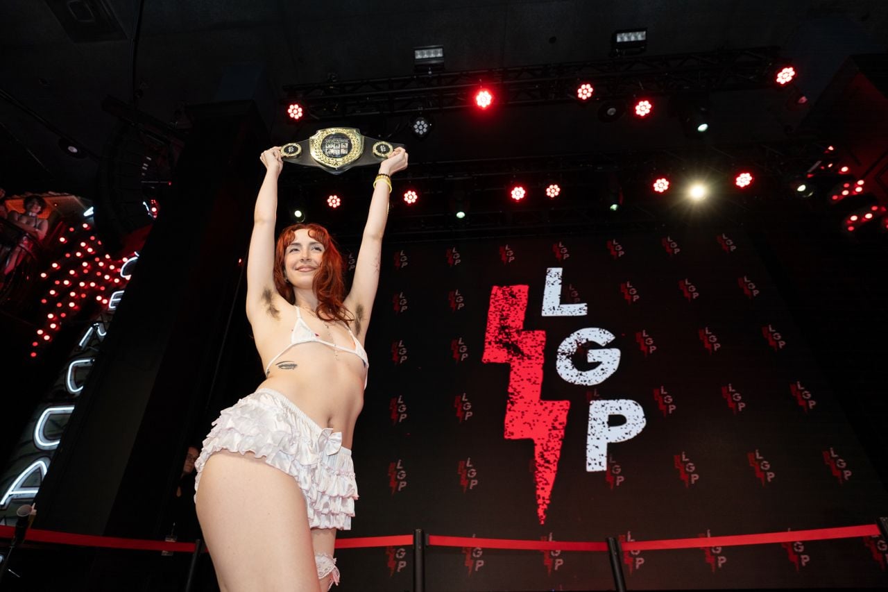 Toronto is getting its very own lesbian oil wrestling event