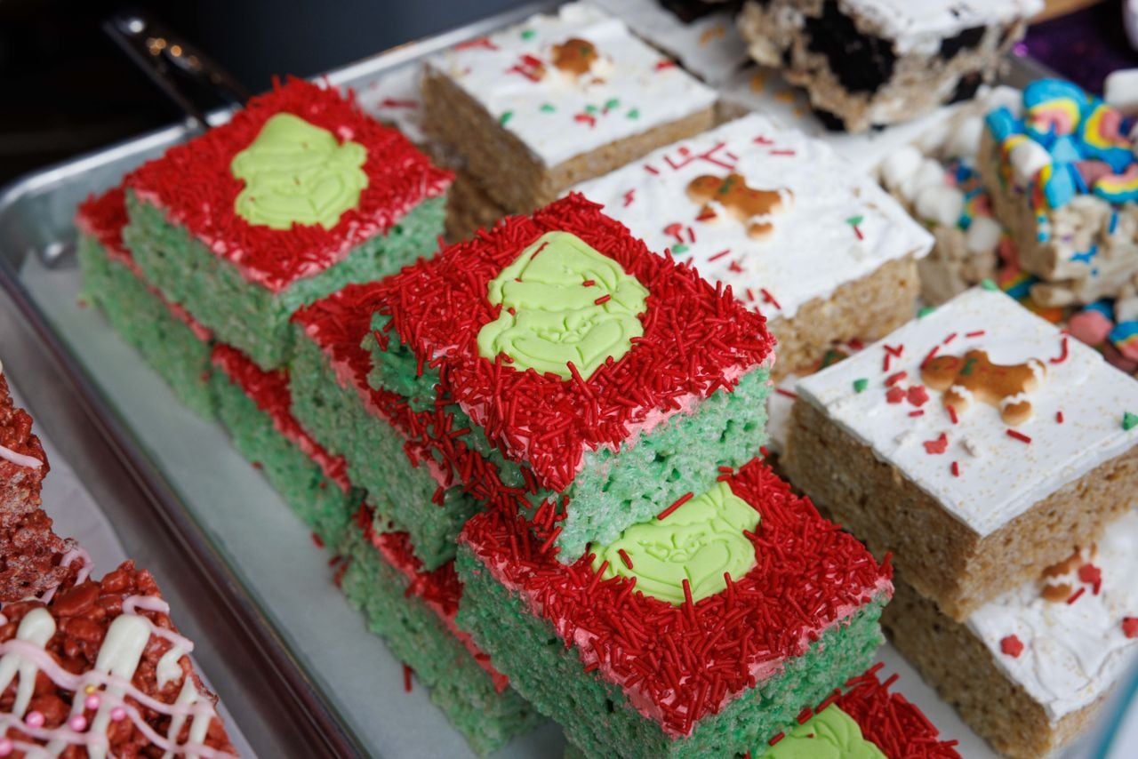 Rice cereal treats with the Grinch on them