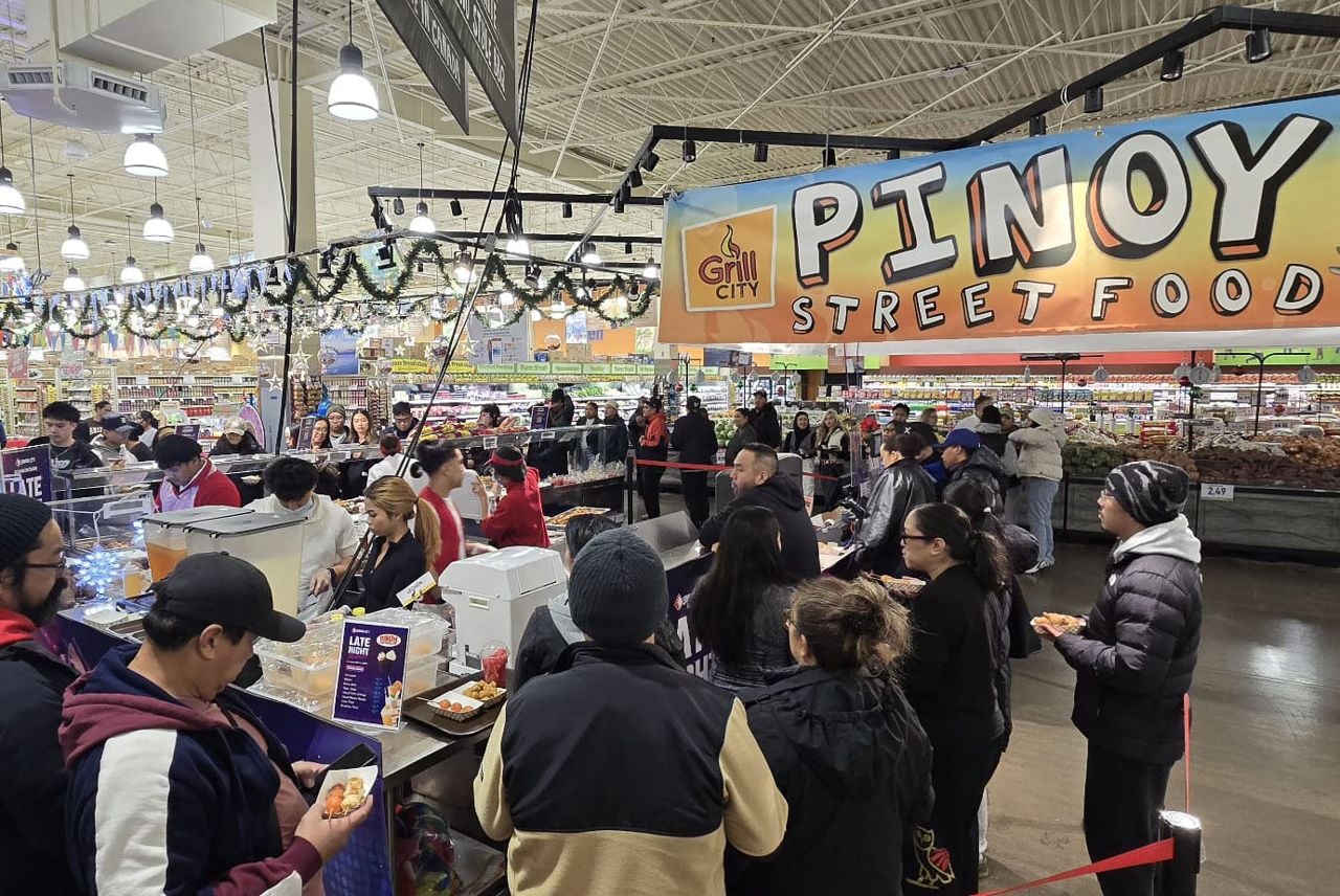 People line up to get into Seafood City's Late Night Madness dance party