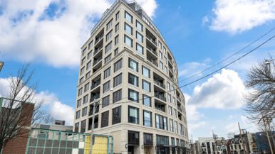 Under Asking: “Condos sitting cold is the new norm.” Three agents on why they sold at a discount