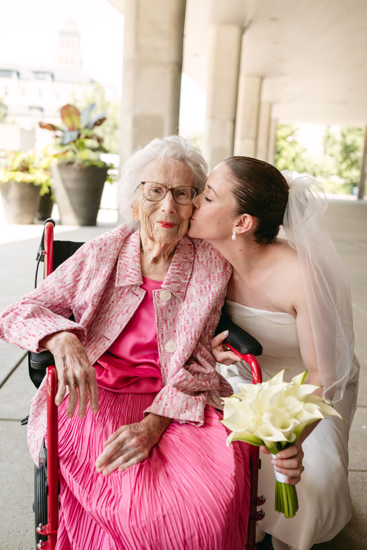 Real Weddings: Inside the city hall wedding of two TTC superfans