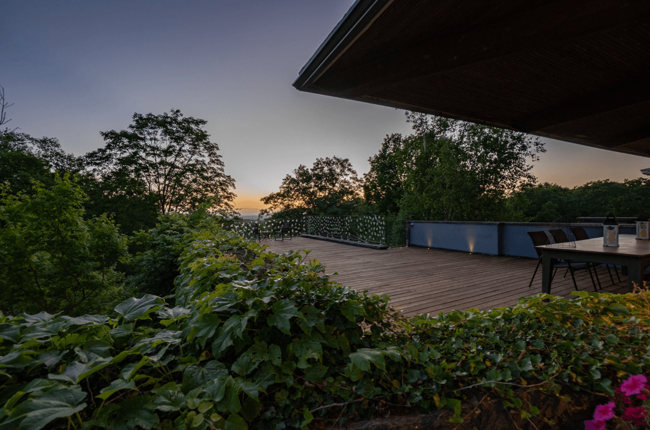 $8.3 million for an estate in King with a hobbit door inspired by Frank Lloyd Wright