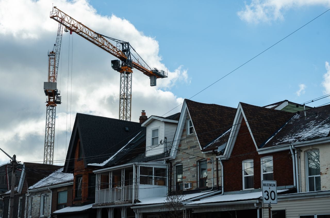 toronto-life-real-estate-canada-montreal-vancouver-building-starts-housing-construction-1 Don’t look now, but Toronto is leading Canada in new housing starts