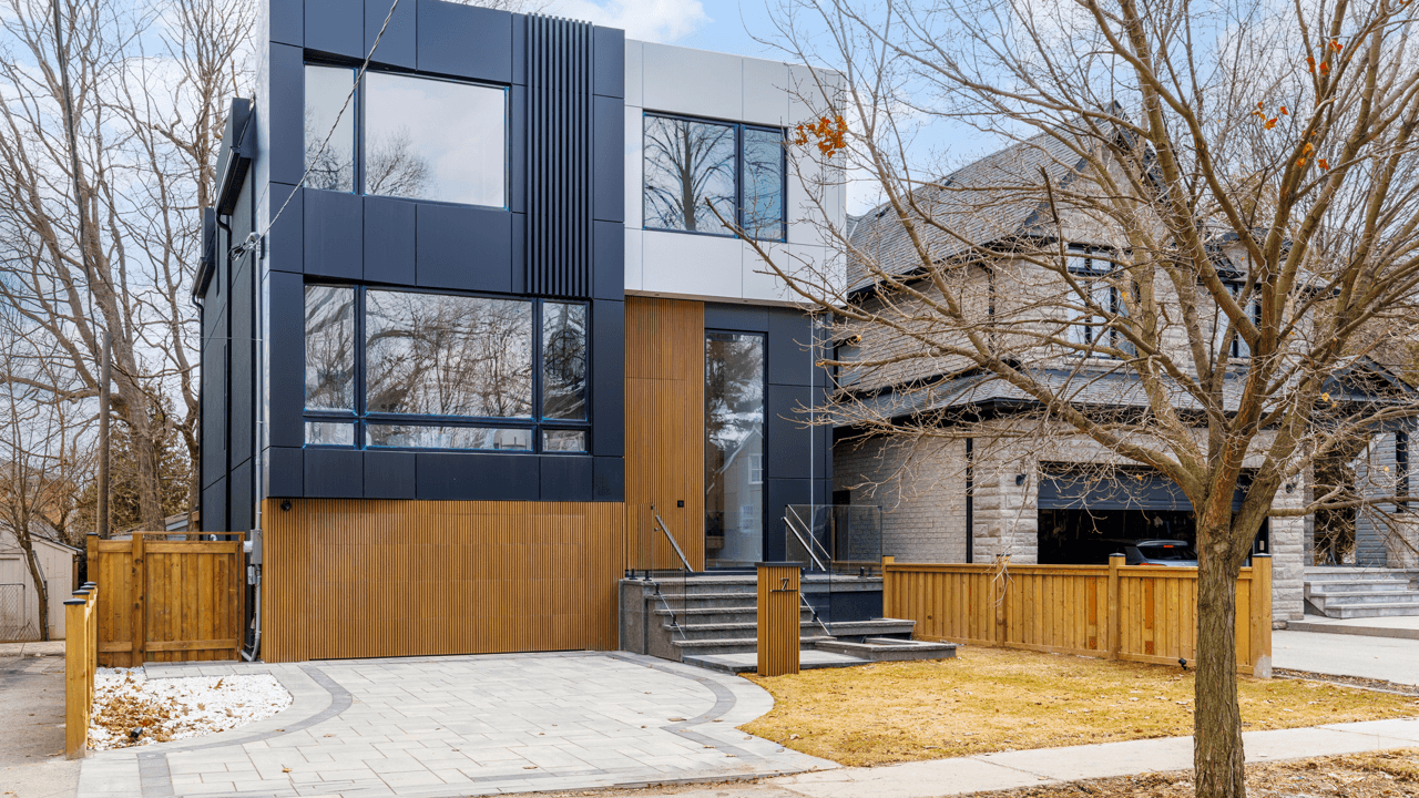 For Sale: 7 Bentley Drive