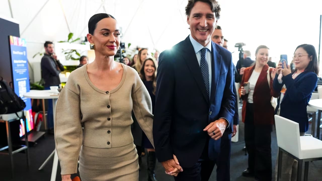 Justin Trudeau and Katy Perry are still going strong, at the World Economic Forum