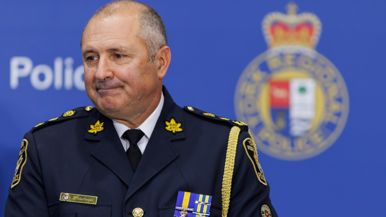York Regional Police chief Jim MacSween will retire in June
