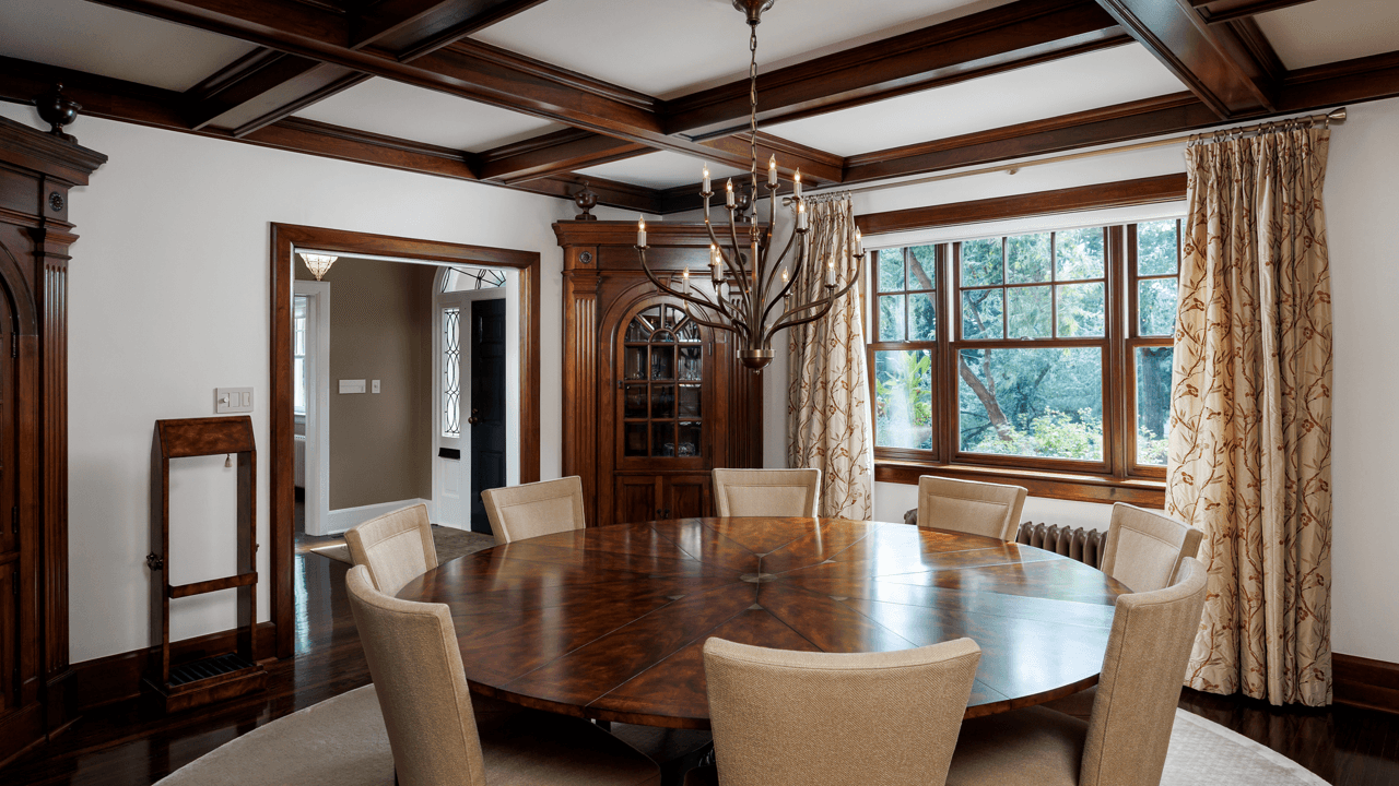For Sale: 75 Queen Street
