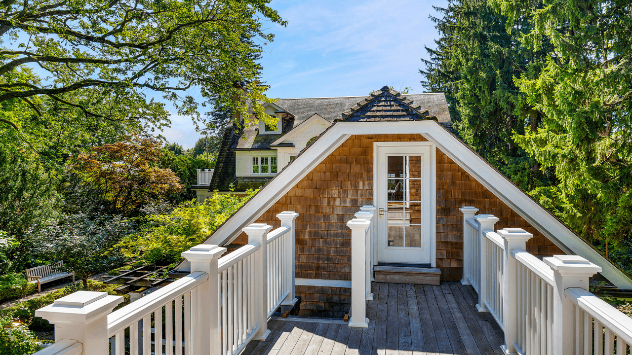 For Sale: 75 Queen Street