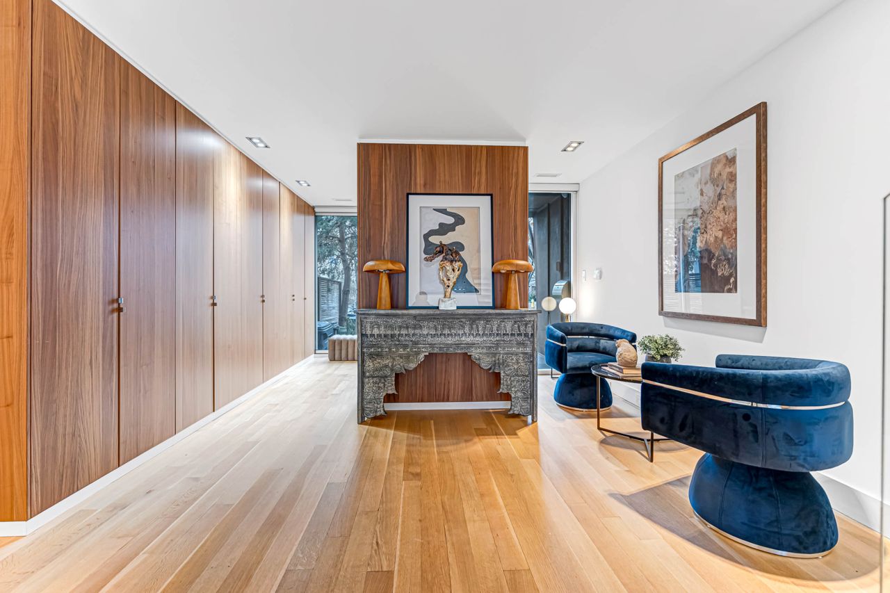 toronto-life-real-estate-trinity-bellwoods-detached-skylights-gabion-wall-backyard-4 $3 million for a vertical curio with programmable fireplaces