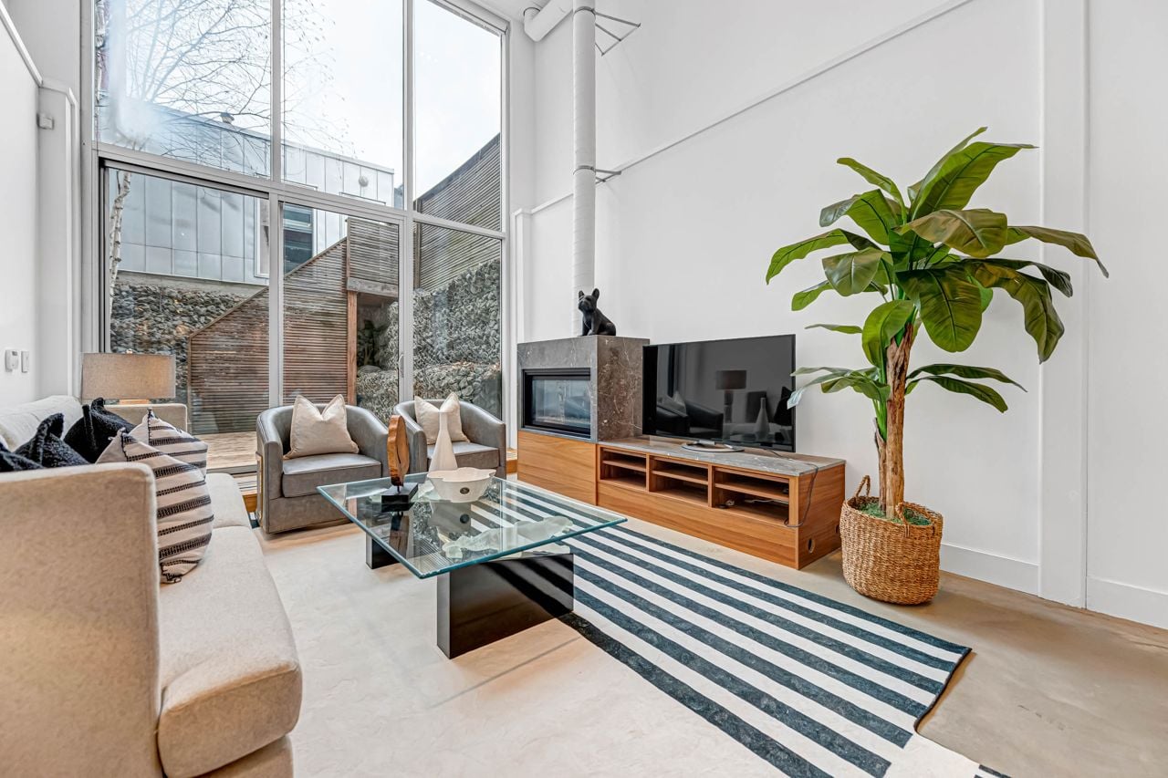 toronto-life-real-estate-trinity-bellwoods-detached-skylights-gabion-wall-backyard-6 $3 million for a vertical curio with programmable fireplaces