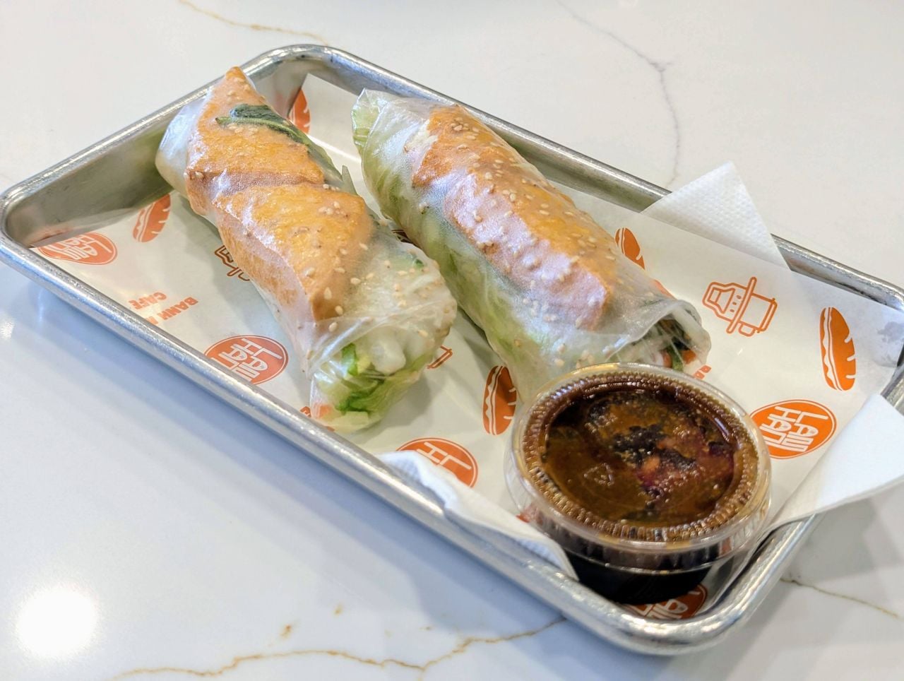 Tofu fresh rolls al Lamhan Banh Mi in Toronto
