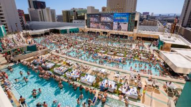 The Loonie’s Last Stand: How to score a 1:1 exchange rate in Las Vegas this summer