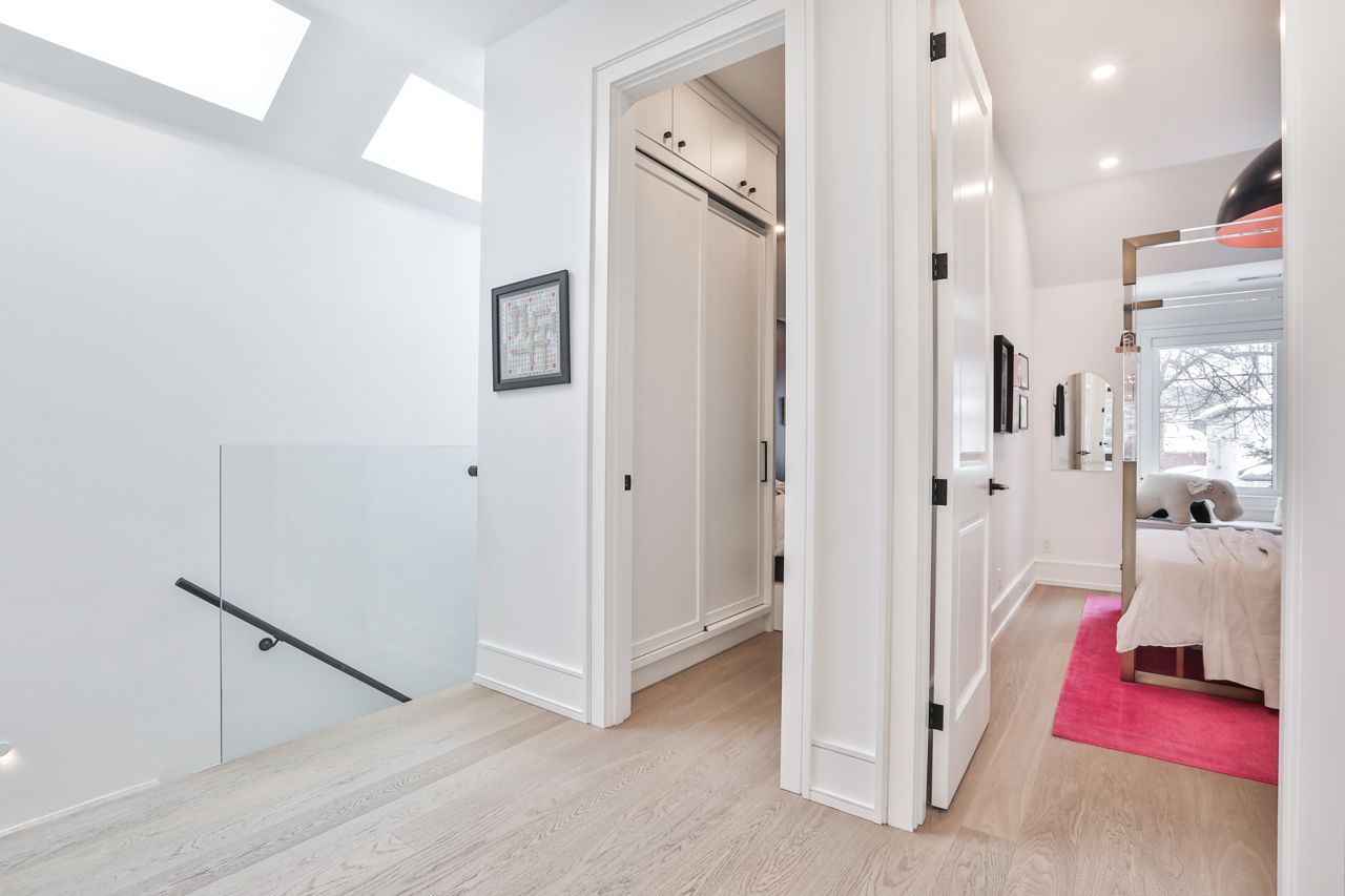 toronto-life-real-estate-ski-lodge-cottage-mount-pleasant-east-10 $3 million for what looks like a ski chalet in the middle of Mount Pleasant