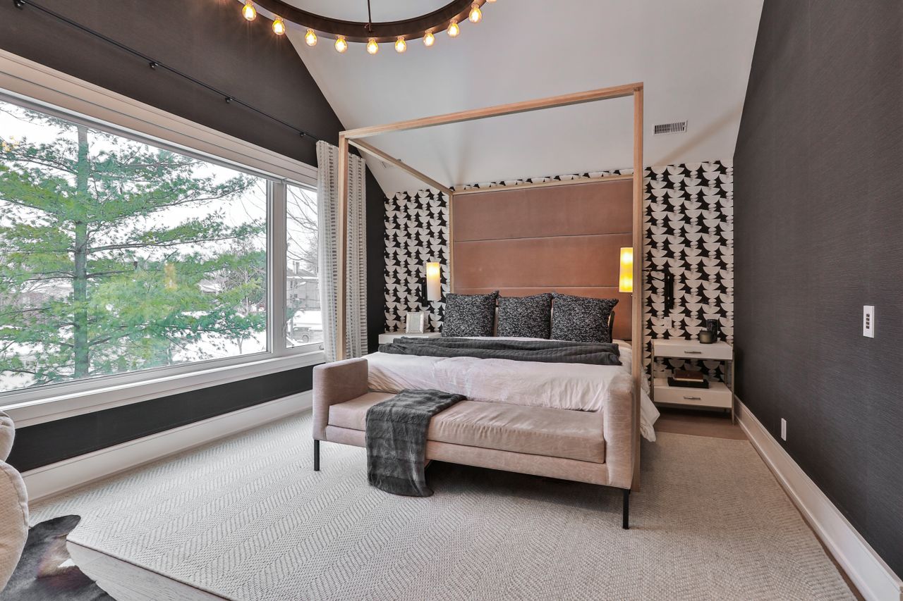 toronto-life-real-estate-ski-lodge-cottage-mount-pleasant-east-11 $3 million for what looks like a ski chalet in the middle of Mount Pleasant