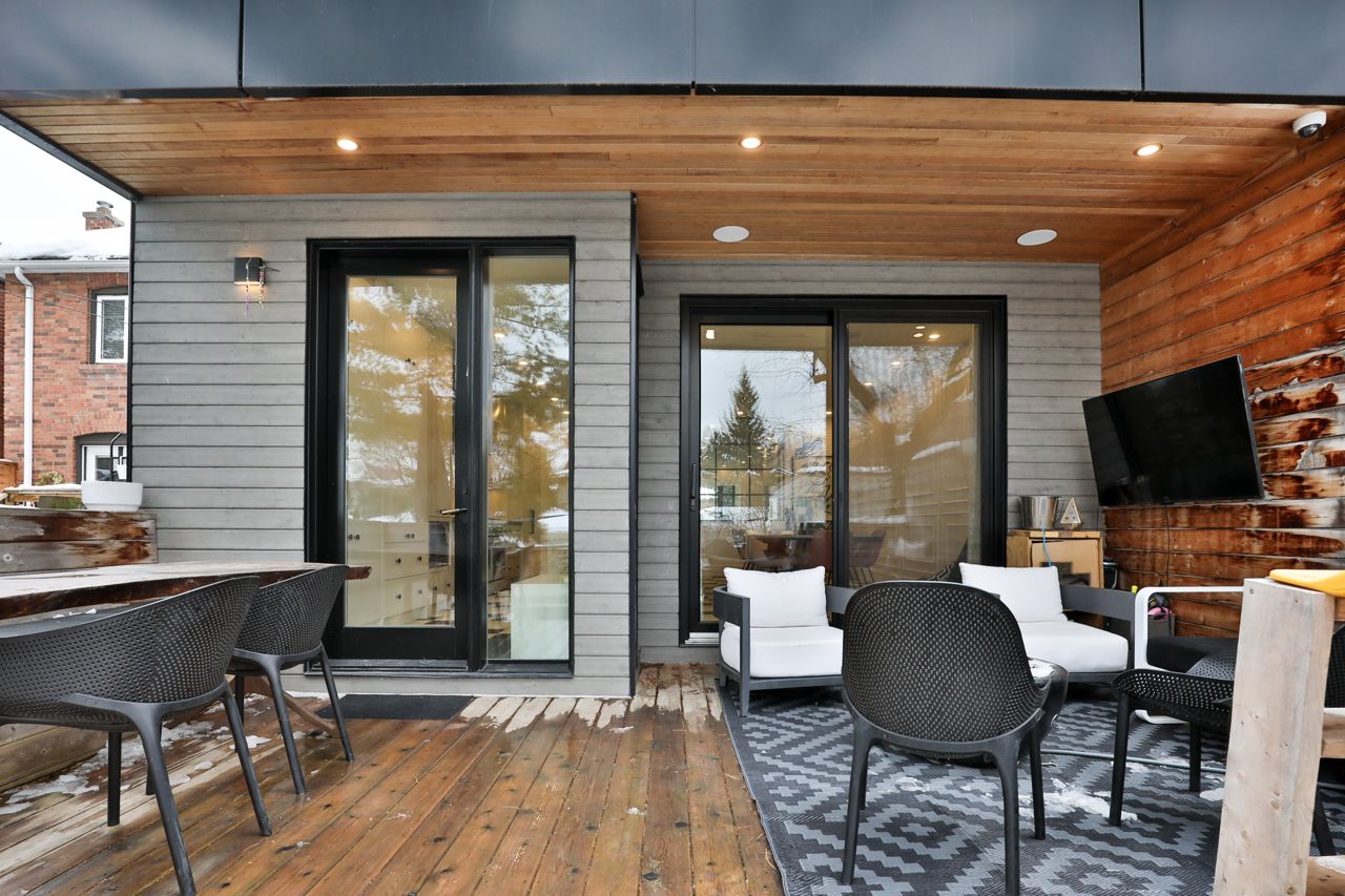 toronto-life-real-estate-ski-lodge-cottage-mount-pleasant-east-20 $3 million for what looks like a ski chalet in the middle of Mount Pleasant