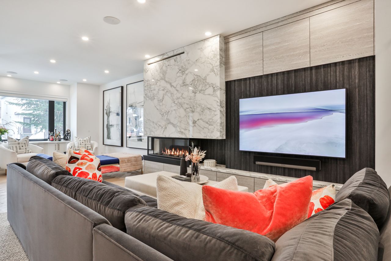 toronto-life-real-estate-ski-lodge-cottage-mount-pleasant-east-5 $3 million for what looks like a ski chalet in the middle of Mount Pleasant