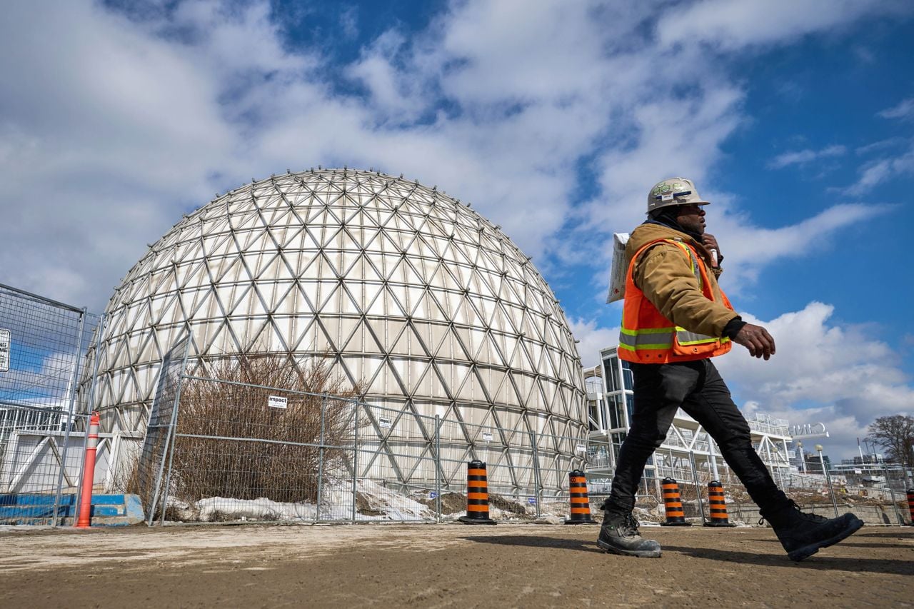 This councillor has requested that city hall join the Ontario Place court battle