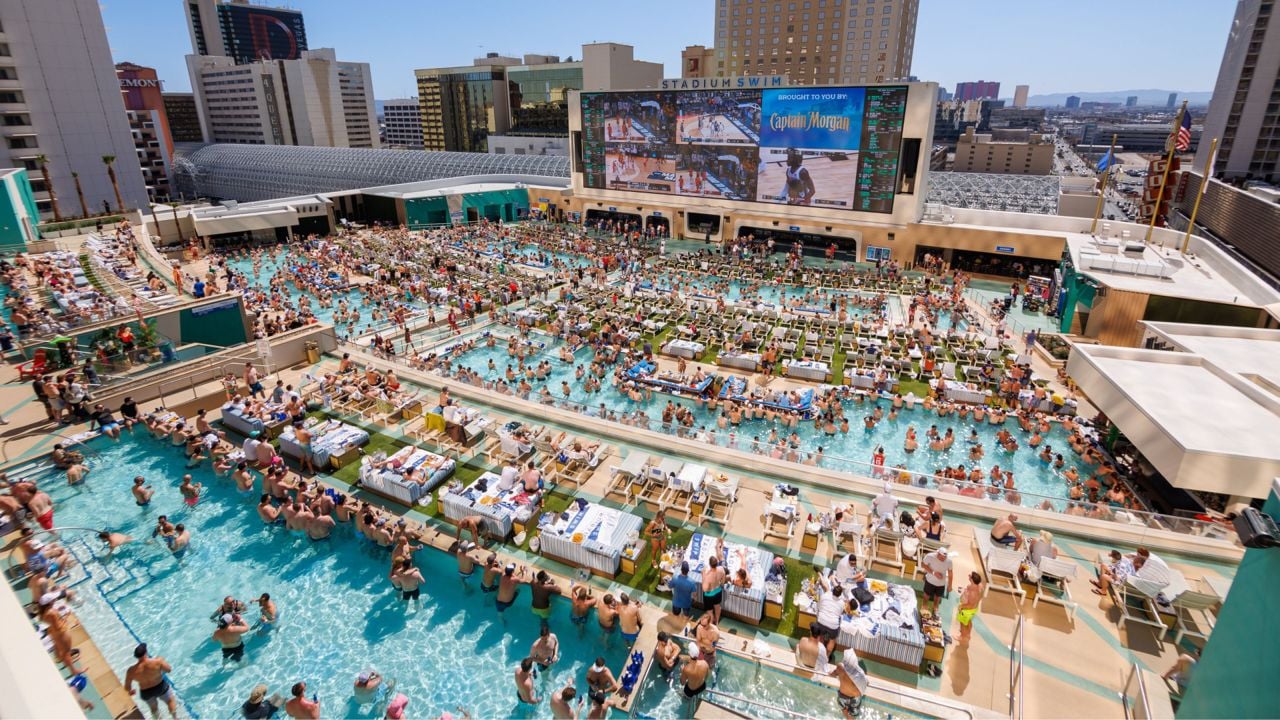 The Loonie’s Last Stand: How to score a 1:1 exchange rate in Las Vegas this summer
