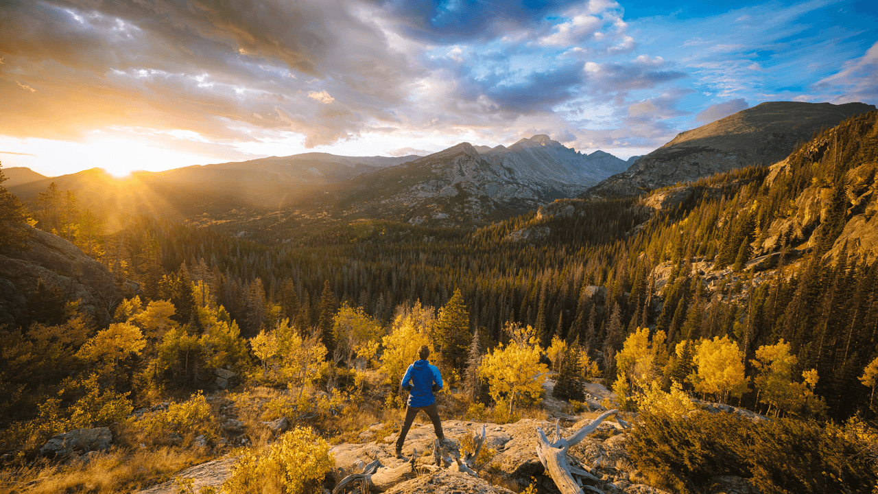 Come to life among the mountains and discover Colorado