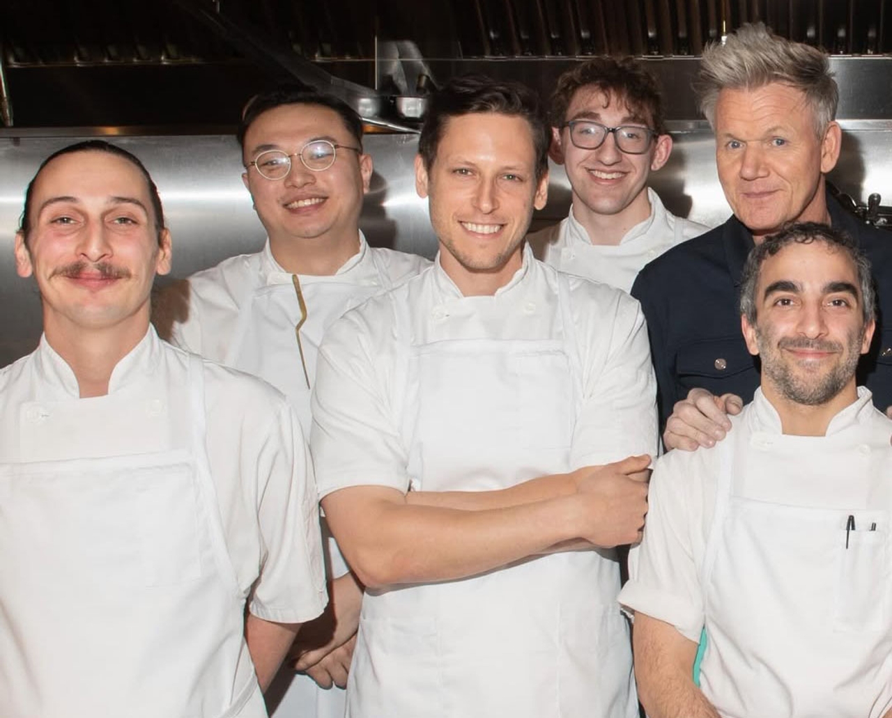 Gordon Ramsay with the Linny's Steakhouse team