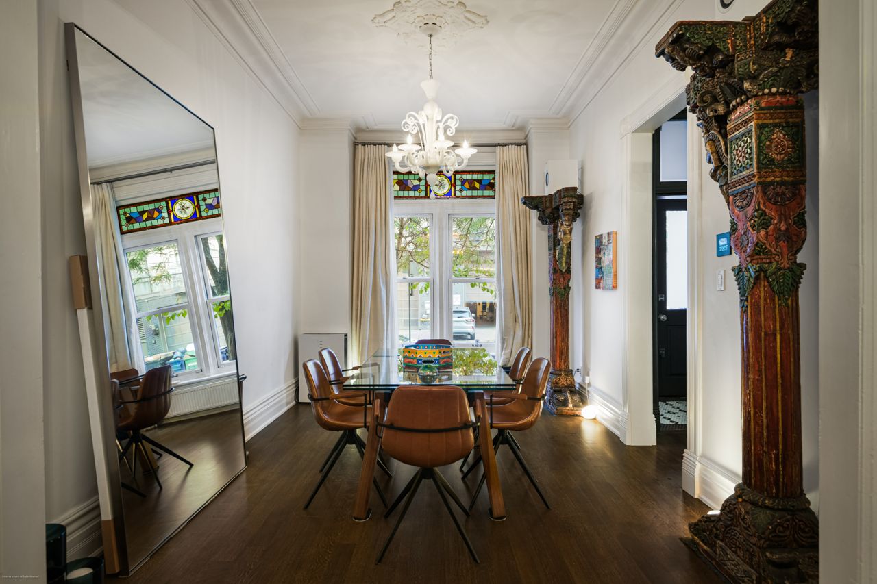 $2.8 million for a Victorian off King West with kitchen cabinets inspired by General Motors