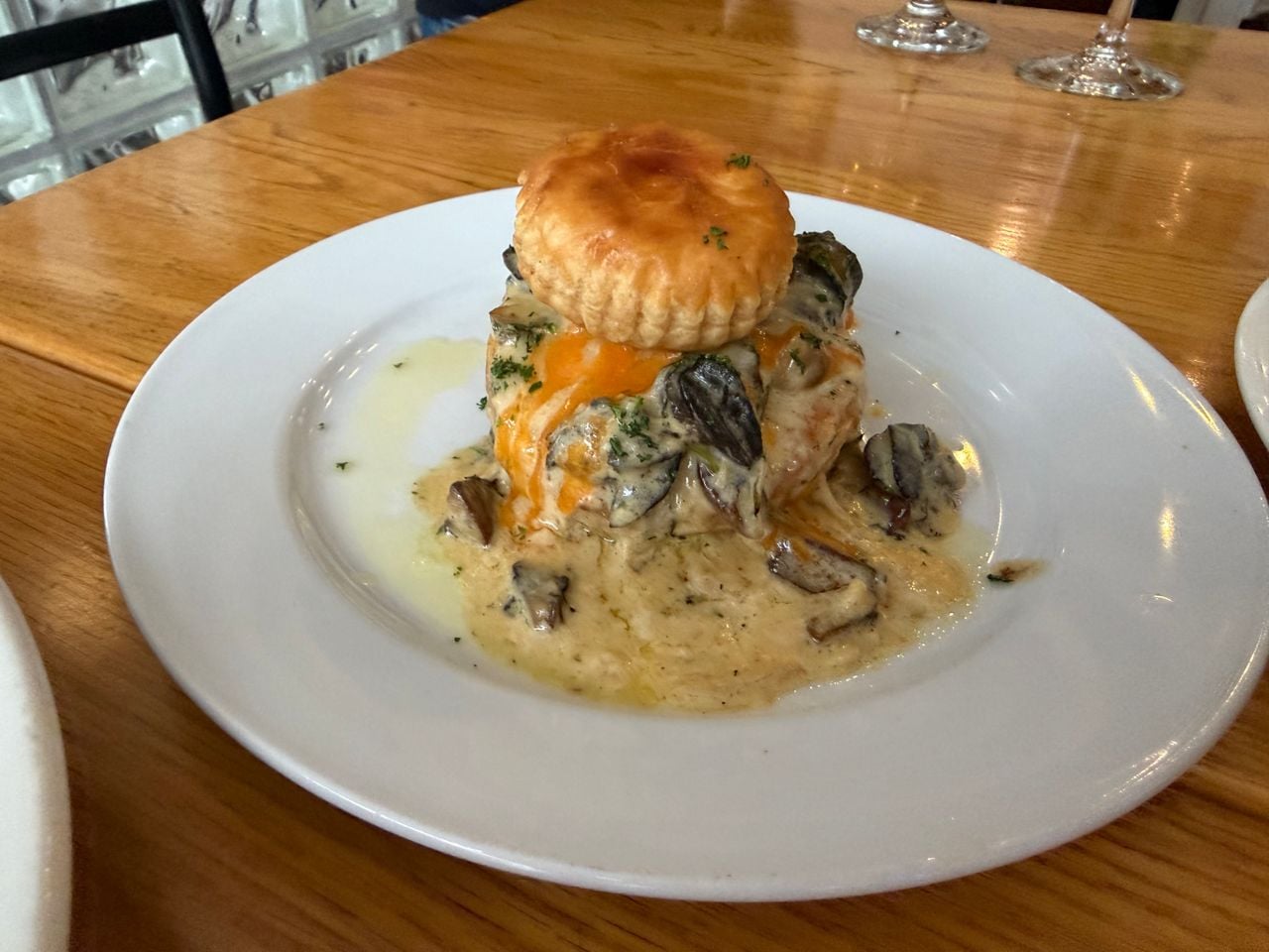 Vol-au-vents with escargot and puff pastry