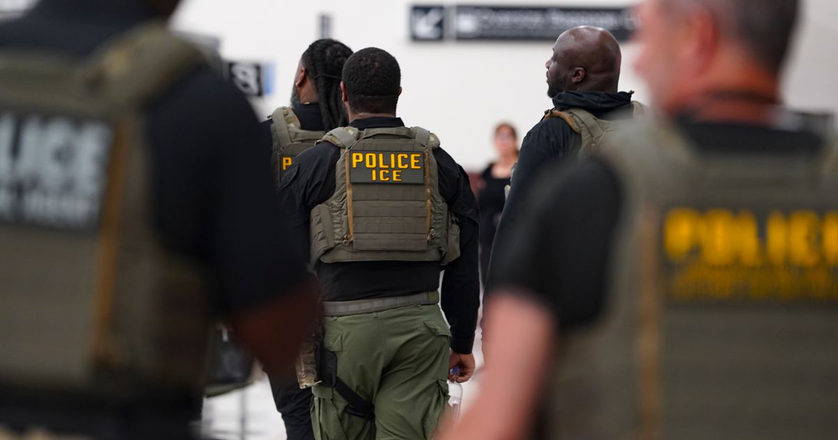 Real Ice Agent ICE agents won't carry guns during the FIFA World Cup in Toronto ...
