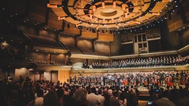 Mandle Cheung will guest conduct London, England's Royal Philharmonic Orchestra this summer