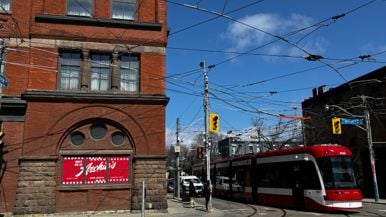 A burger joint is coming to the Broadview Hotel